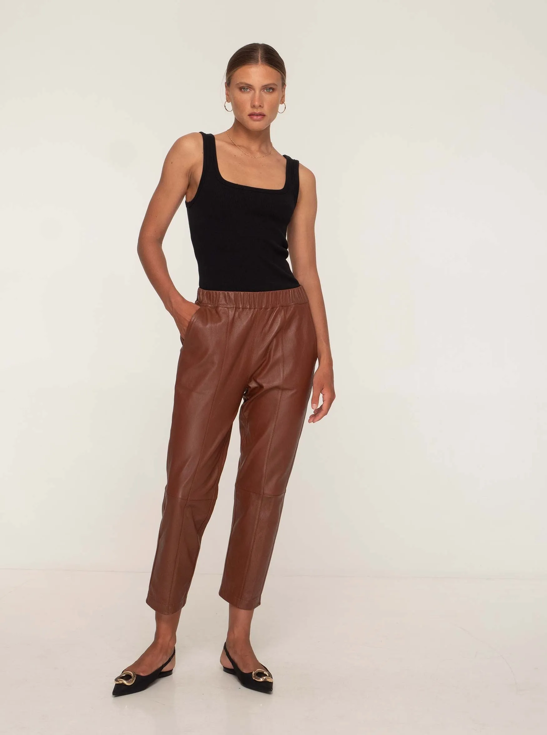 BIANCA LEATHER JOGGER - WHISKEY